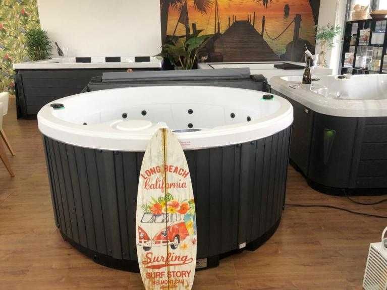 Spa Jacuzzi MALTA 5.535€ - Mergulho Salgado Piscinas e Spas