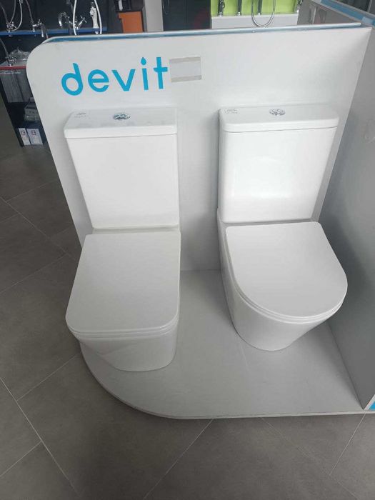 Унітаз компакт підлоговий безобідковий з кришкою софт клоуз різні