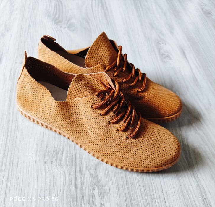 Nowe karmelowe buty tenisówki damskie 39