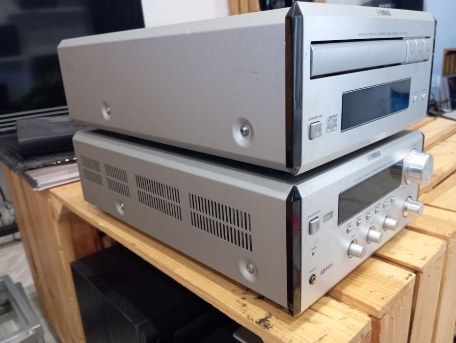 Wieża Yamaha RX-E400 + CDX-E400 + pilot CRX-E400/E300