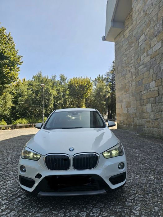 BMW X1 18D s-drive