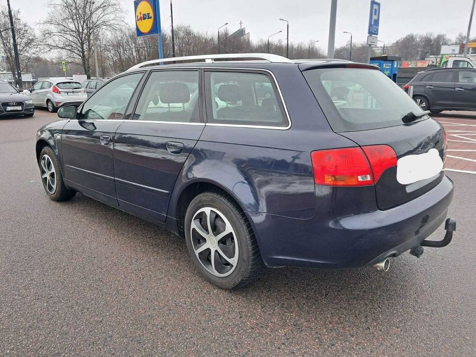 AUDI A4  B7  2005 r  2,0 B  KOMBI Klima Elektryka Hak 2komplety kół