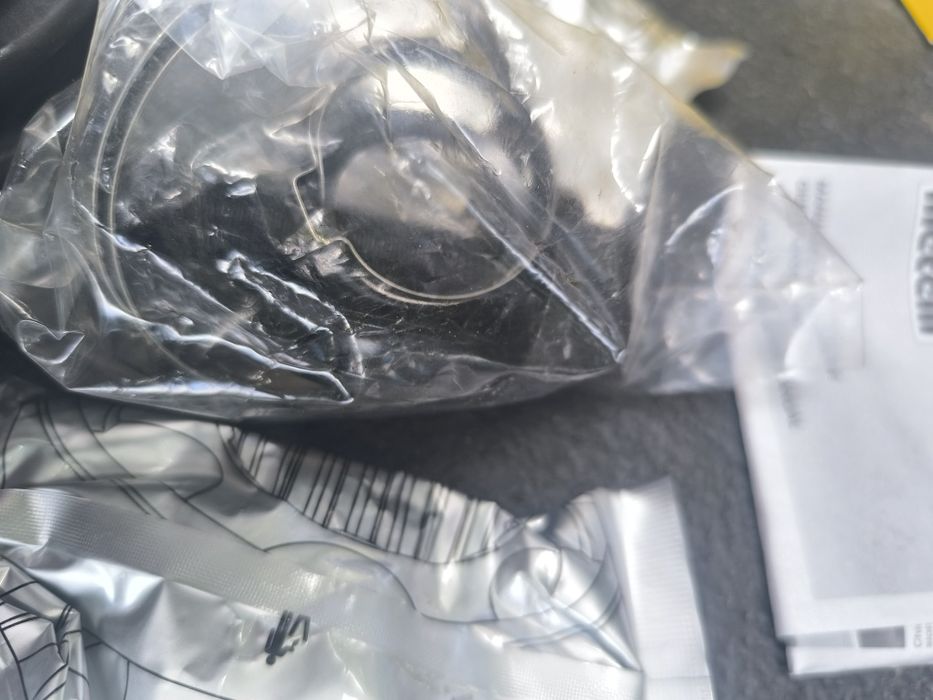 Шруз поворотний кулак граната для Ауді  А4,А6,А8 шкода Суперб Пасат Б5