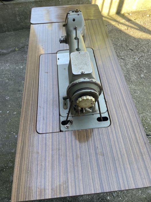 Maquina costura antiga Oliva