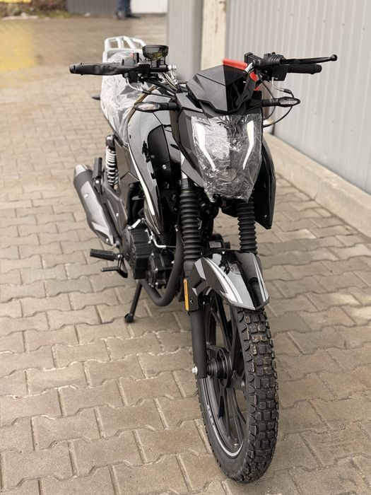 Мотоцикл  musstang region  mt250-9r