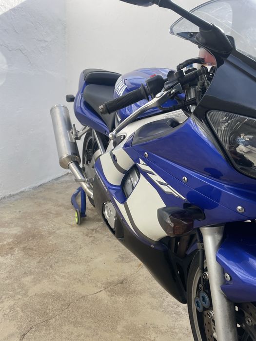 Yamaha YZF R6 2002 URGENTE