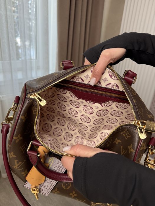 Сумка Louis Vuitton Speedy 30 Monogram Canvas Handbag