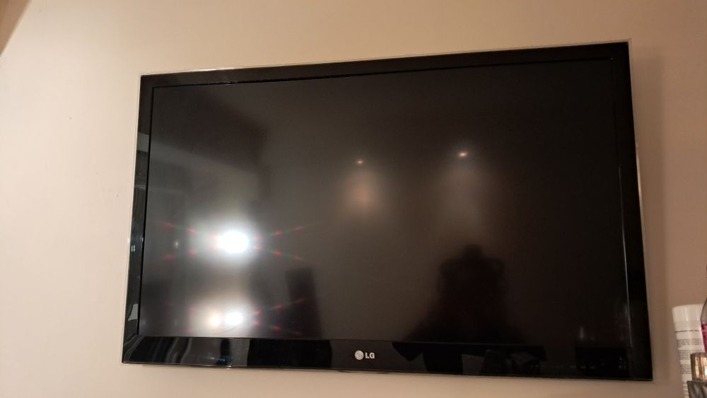 Telewizor LG 42 z pilotem