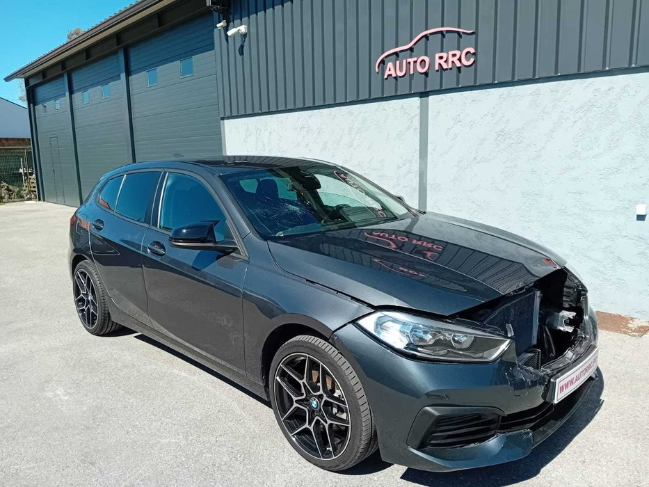 BMW 116 D - Nacional ( pequeno sinistro )