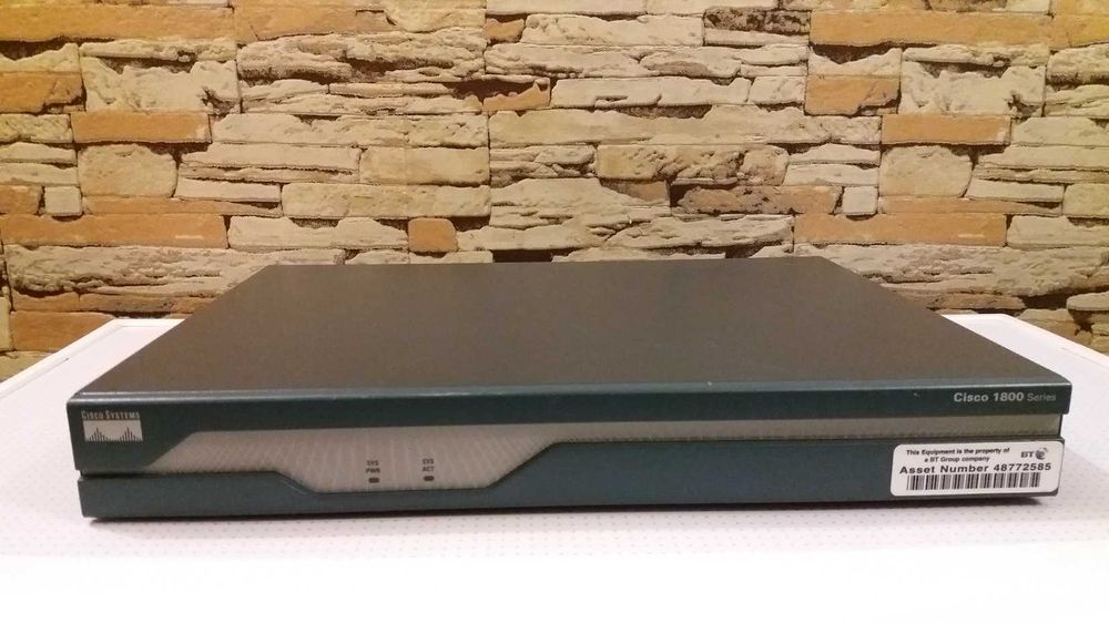 маршрутизатор - Cisco 1841