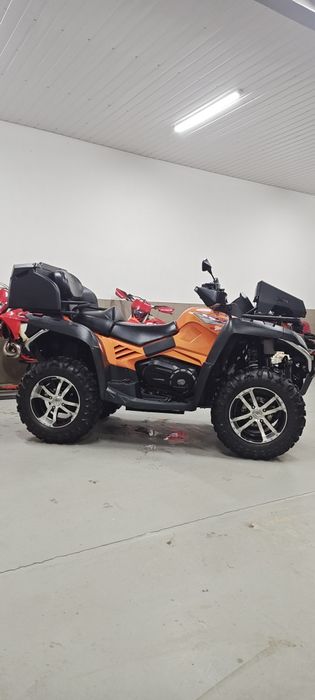 CF MOTO 800 X8 Terralander.