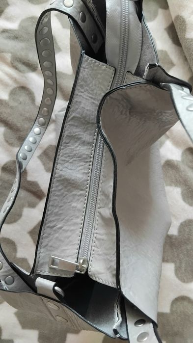 Torebka damska Vivi shoperka w typie worka.