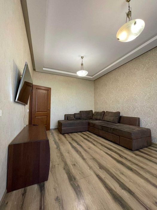 Продам 3к. квартиру Левый берег пр.Мануйловский Слобожанский с ремонтом