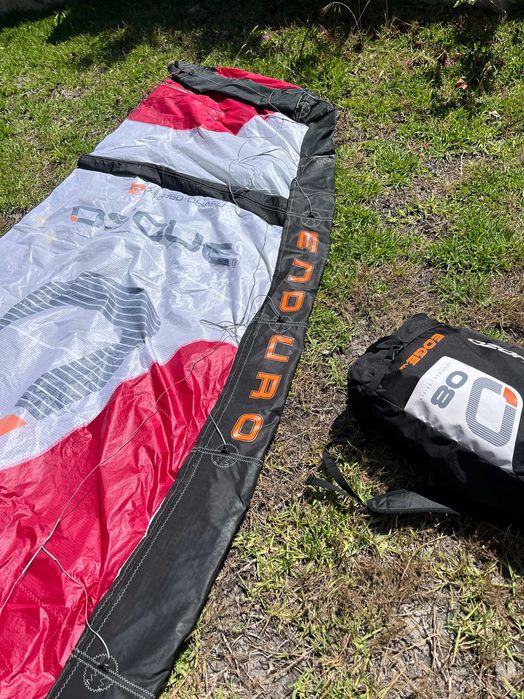 Kitesurf Ozone Enduro 10m semi-novo