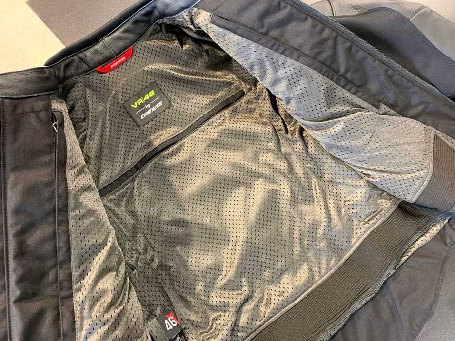 Casaco NOVO Dainese VR46 Collection pele (33% Desconto) Em 48 e 52