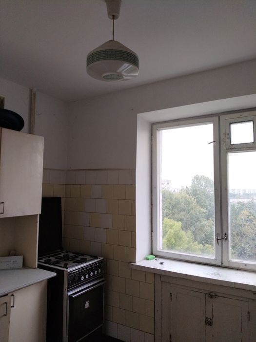 Продається 4х кімнатна квартира в цегляному будинку