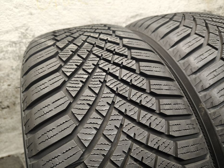 2X 225/45R18 95V XL Yokohama Bluearth Winter V906 7,6mm 2024 zimowe