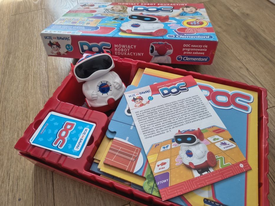 Mówiący robot edukacyjny DOC