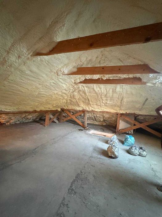 Утеплення пінополіуританом, ППУ, утеплення піною