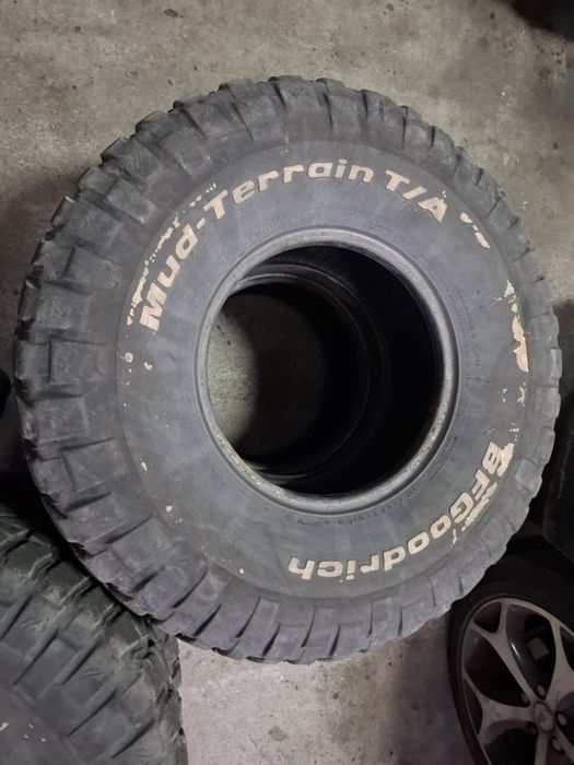 Pneus 35 12.5 15