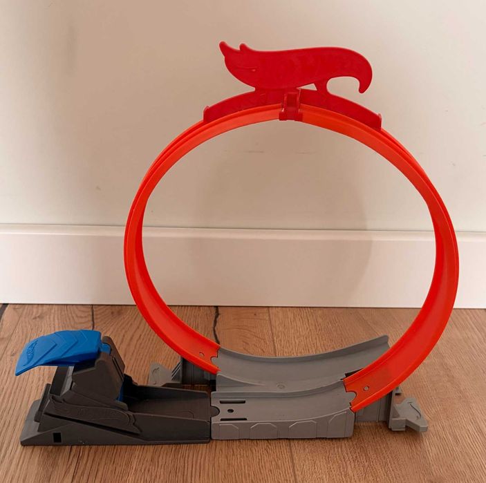 Hot Wheels Tor samochodowy Loop Star