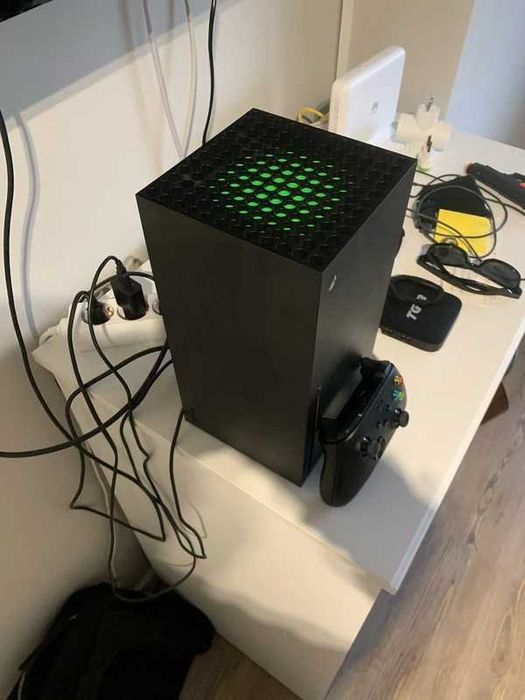 Xbox Series X + Comando