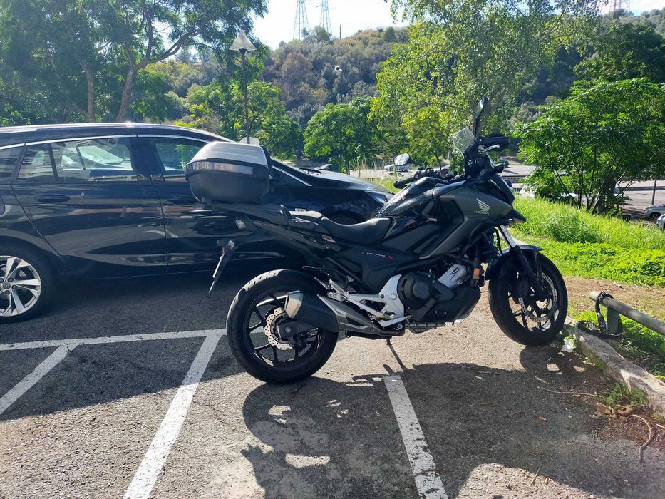 Honda NC750X DCT - com oferta de acessórios