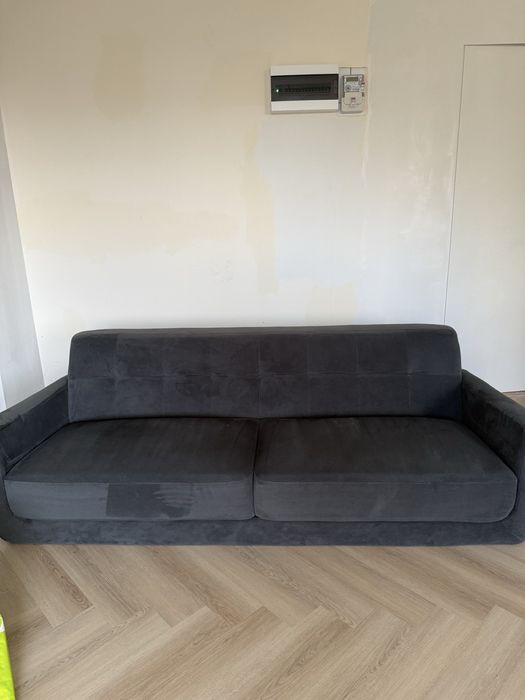 Sofa  kanapka stylowa minimalistyczna do salonu