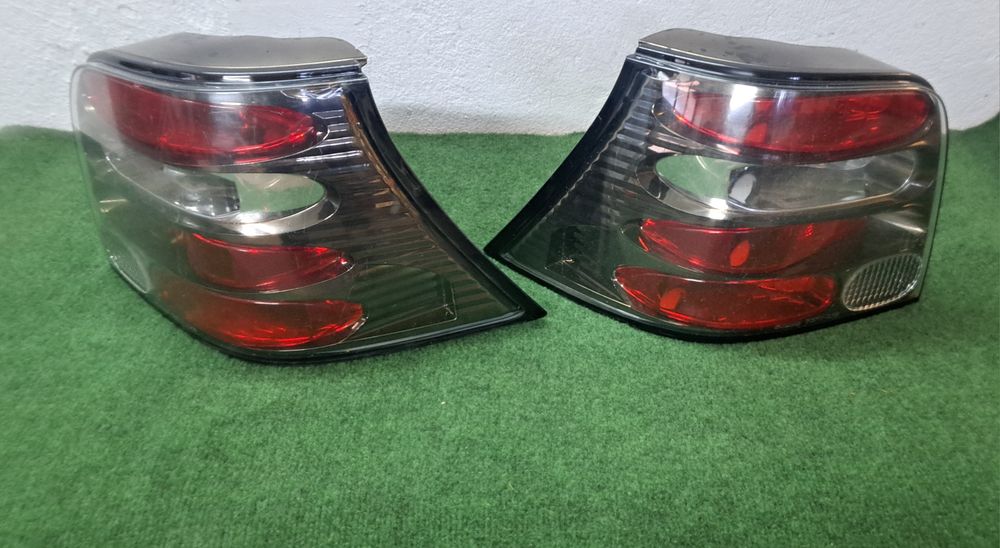 Lampy  tył Vw Golf