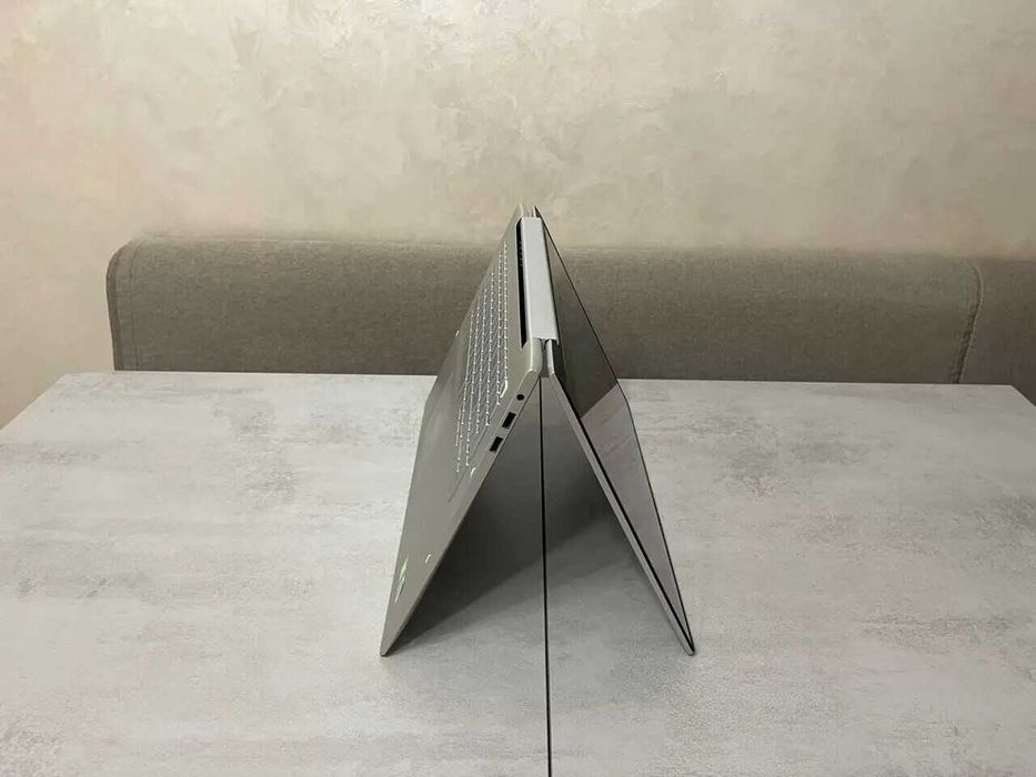 Потужний ігровий ноутбук Dell Inspiron 7791 2in1 16 RAM/512 GB SSD/ nV