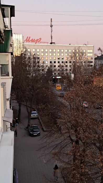 Центр міста, погодинно, подобово, потижнево