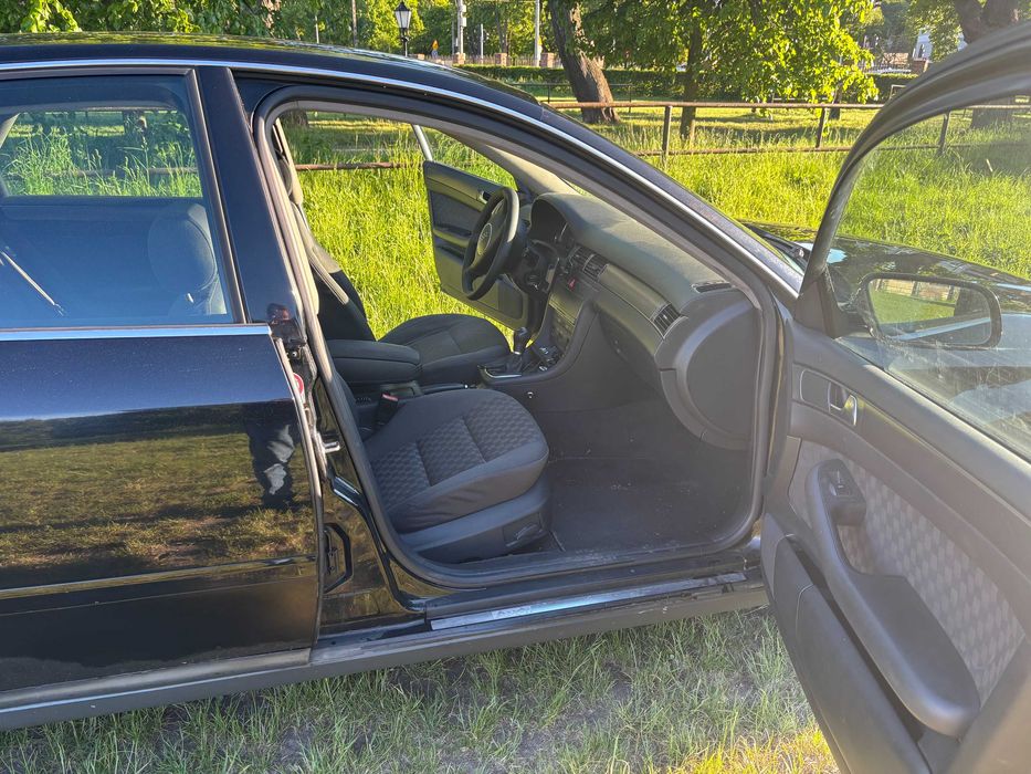 Samochód AUDI A6 C5
