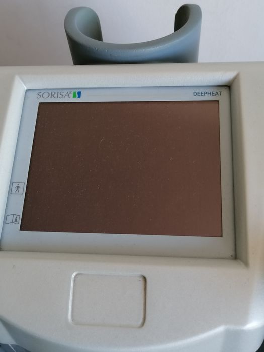 Equipamento  de Rf capacitiva /Resistiva