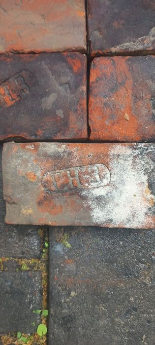 Продам царський кирпич.