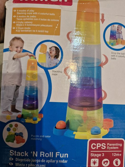 Wieża z piłeczkami