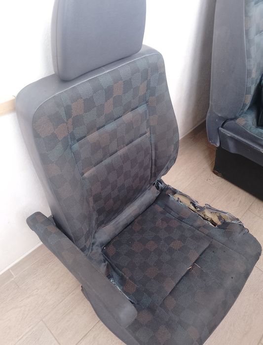 Сиденья в бус. Вито 638 сиденье