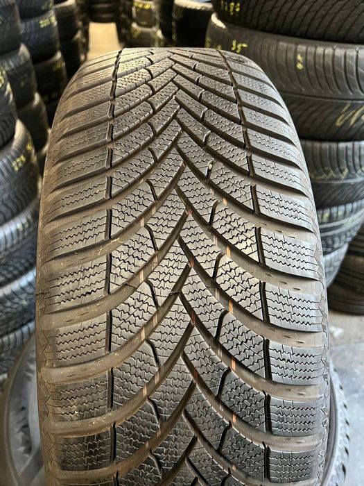 Шини зимові 235х55хR19 Simperit Speed-Grip 5 / 4 Шт 95-99% Протектор