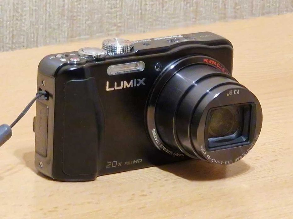 Фотоапарат Panasonic Lumix DMC-TZ30 Leica 20x Найкраща камера блогера.