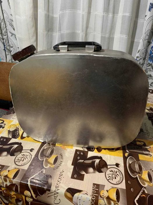 Продам канистру на 10 л (производства СССР) из нержавейки