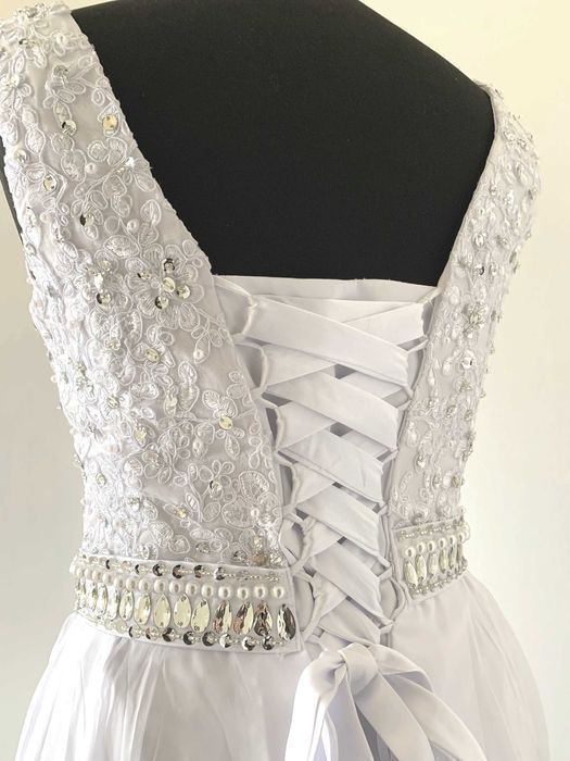 Suknia ślubna #42 wiązana koronka koraliki perełki rozmiar 36 S