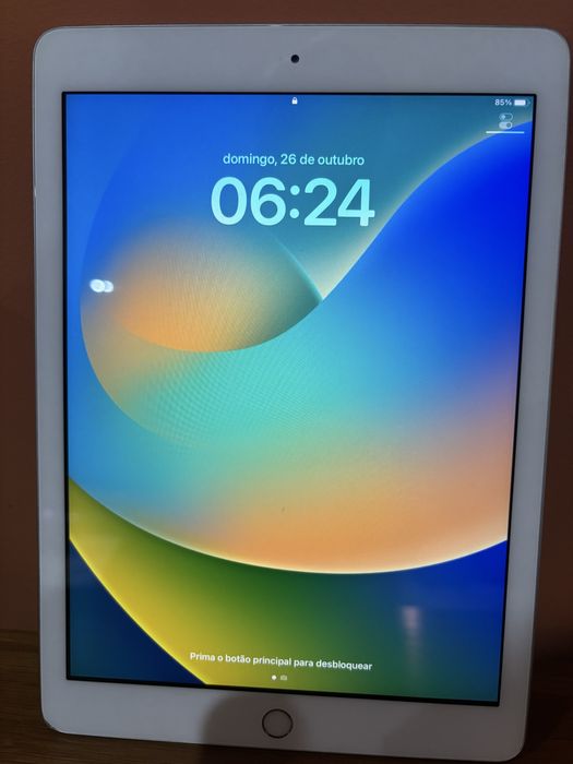 iPad (5 geração) bom estado com capa