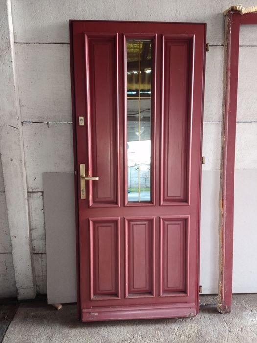 Drzwi zewnętrzne 210/97