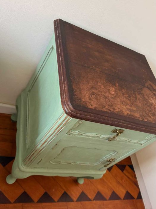 Par de Mesinhas de Cabeceira Vintage | Estilo Provençal