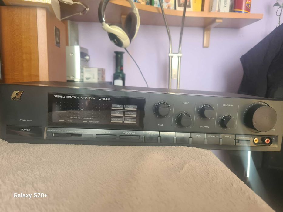 Przedwzmacniacz Sansui C-1000