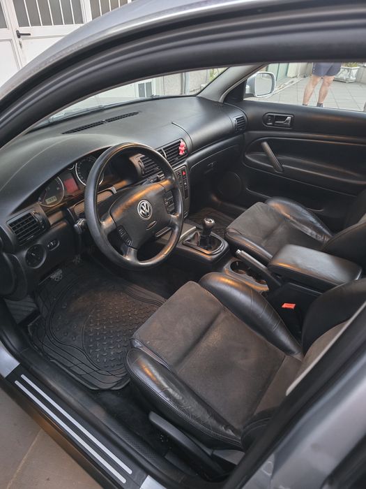 Volkswagen Passat 1.9 TDI 130cv Highline 284.000km