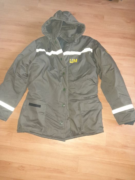 Продам зимний костюм.