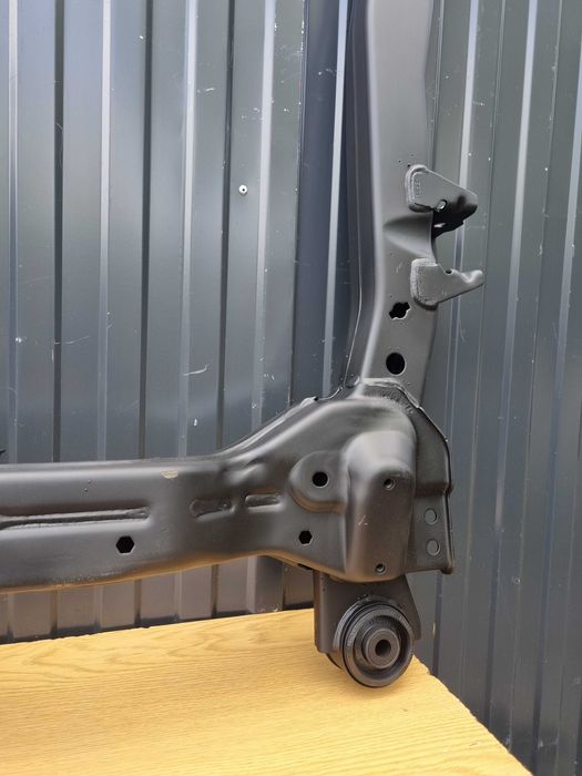 Opel Astra J Sanki Wózek Kołyska