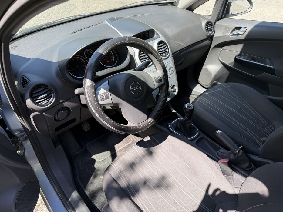 Opel Corsa 3 Benzyna  1.2 2008