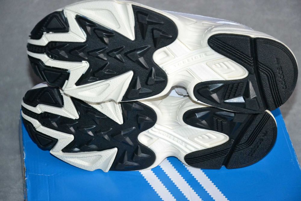 Nowe Buty Adidas FALCON Allluxe Skóra Eur 38 -40 2/3 Damskie Oryginał