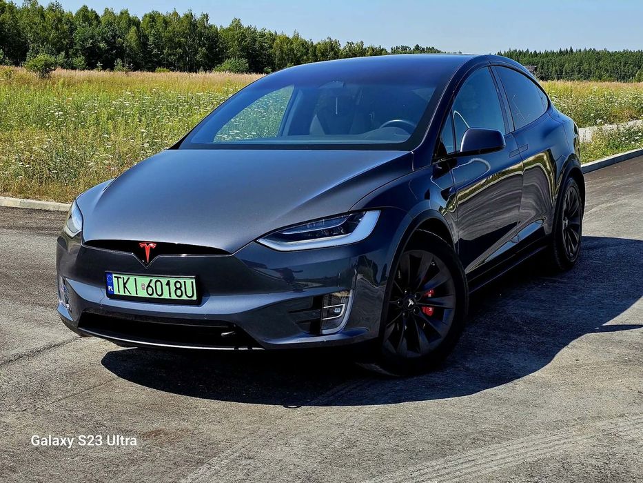 Tesla Model X
